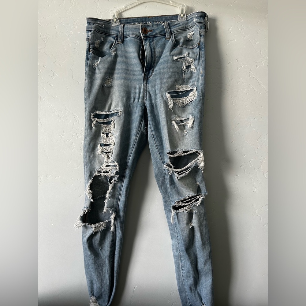 American Eagle ripped skinny jeans